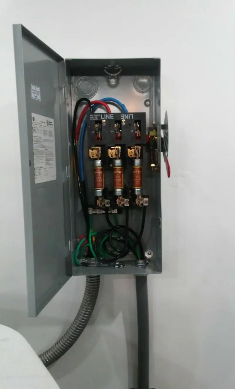 Three-phase disconnect switch installed for Electrical Wiring & Rewiring in Upper Grand Lagoon